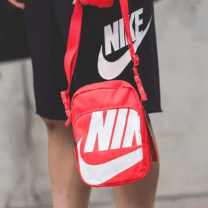 NiKe HERITAGE SMIT - 2.0 GFX – Image 2