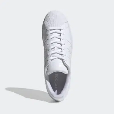 SUPERSTAR – Image 3