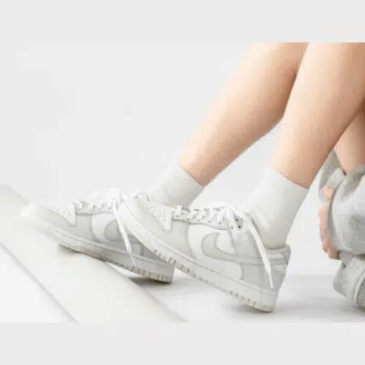 W NIKE DUNK LOW – Image 5