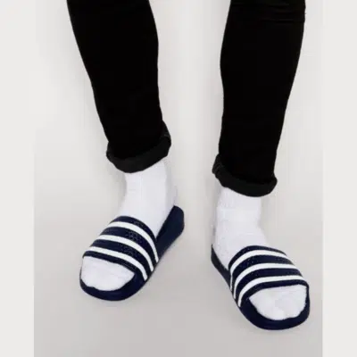 ADILETTE – Image 5