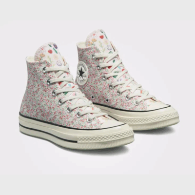 CHUCK 70 – Image 2