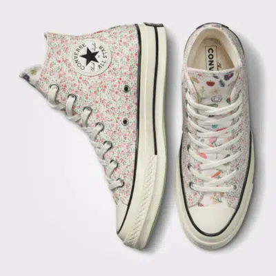 CHUCK 70 – Image 3