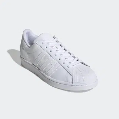 SUPERSTAR – Image 2