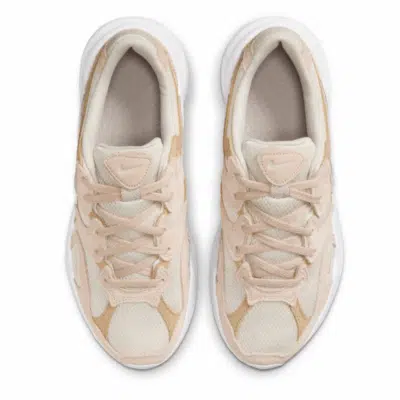 W NIKE AL8 – Image 3