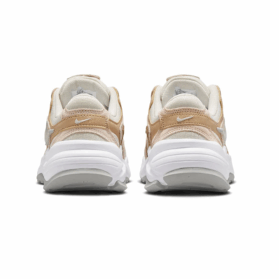 W NIKE AL8 – Image 4