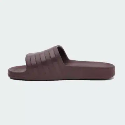 ADILETTE AQUA – Image 1