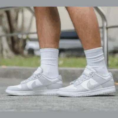 NIKE DUNK LOW RETRO BTTYS – Image 5