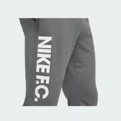 ESSNTL PANT – Image 1