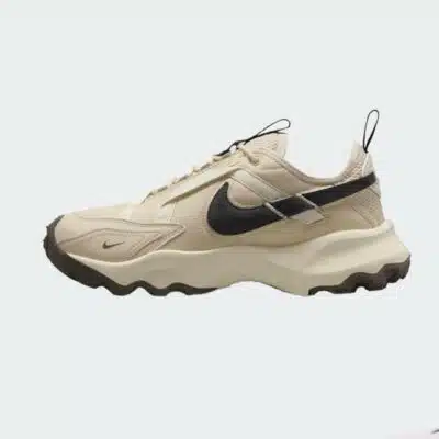 W NIKE TC 7900 – Image 1