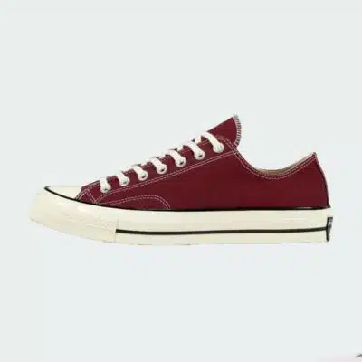 CHUCK 70 – Image 1