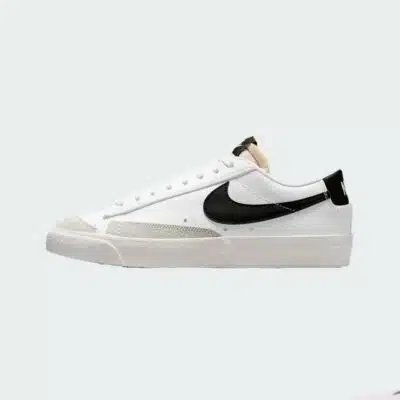 BLAZER LOW 77 – Image 1