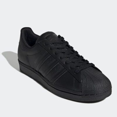 SUPERSTAR – Image 2