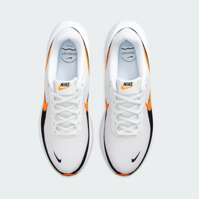 NIKE REVOLUTION 8 – Image 4